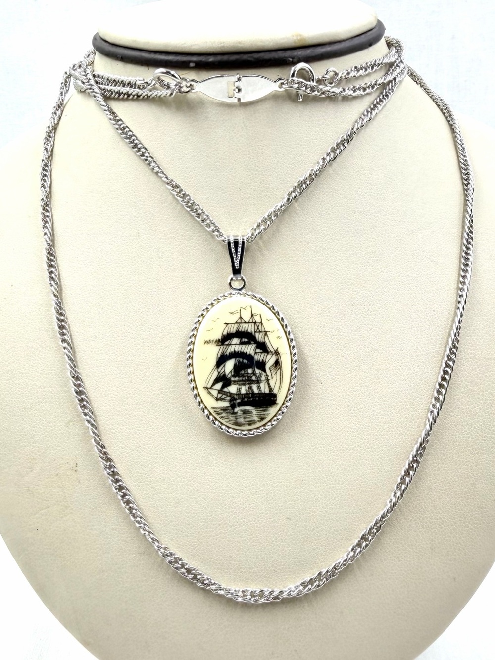 Vintage Sarah Coventry "Legend" faux scrimshaw Clipper Ship Pendant Necklace